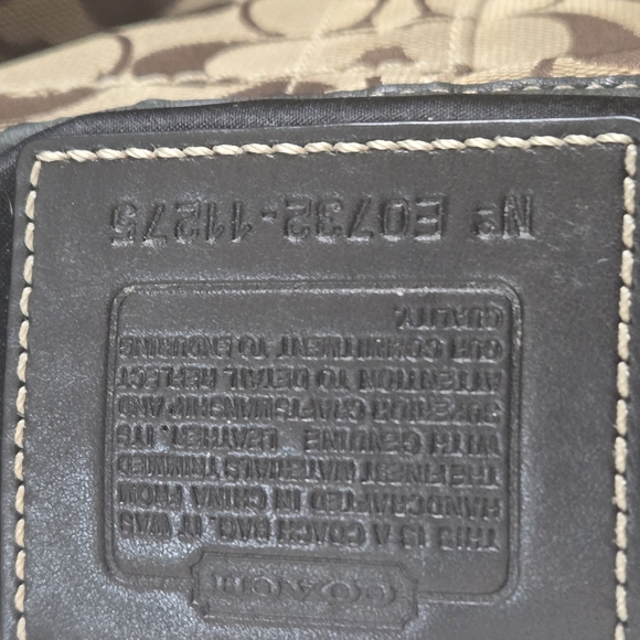 Coach Signature Ergo Belted Hobo - Picture 14 of 16